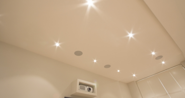 Discreet in-ceiling 7.1 using B&W CCM665 In-Ceiling speakers