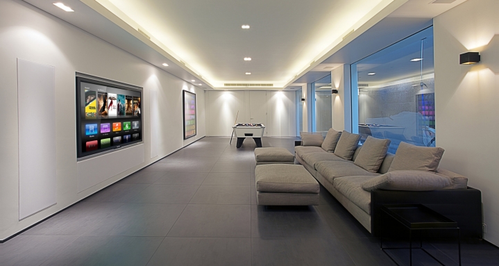 Panasonic TH-85VX200 - CEDIA Best Media Room Over £15,000 - 2011 Highly Commended